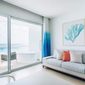 Panoramic Oceanfront Junior Suite